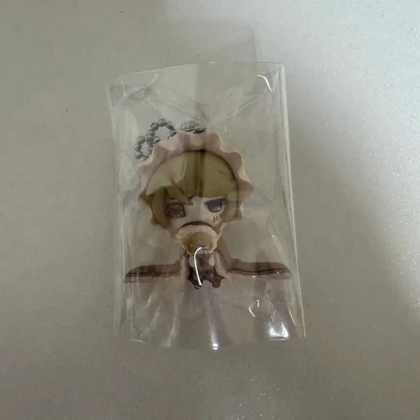 [BUNJANG] Vocaloid Senbonzakura Kagamine Rin Figure Strap Keychain / 보컬로이드 천본앵 카가미네 린 피규어 스트랩 열쇠고리 키홀더