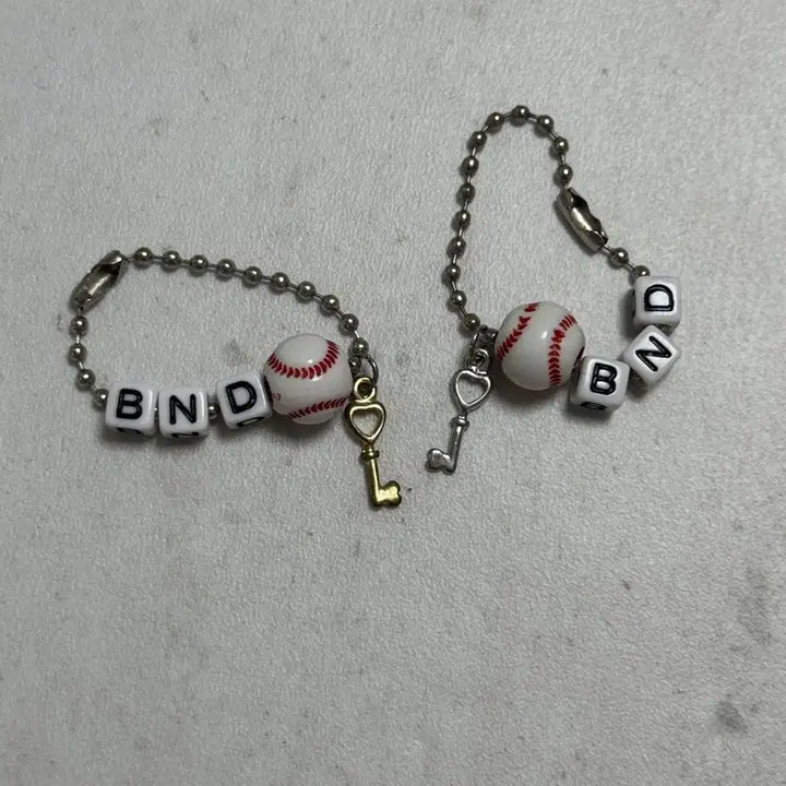 [BUNJANG] BOYNEXTDOOR Unofficial Baseball Dog Tag Keychain Bundle Set / 보넥도 비공굿 야구공 군번줄 키링 일괄 양도