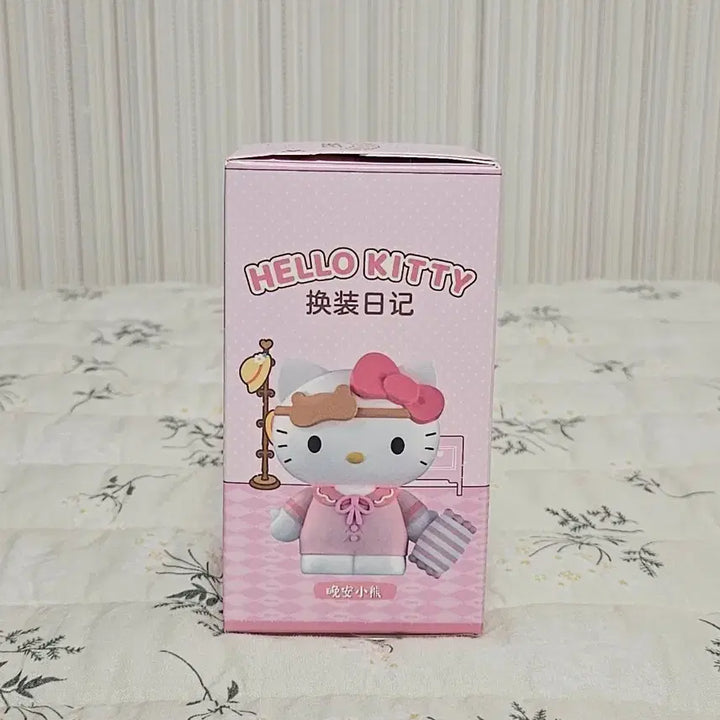 [BUNJANG] Hello Kitty Figure (Sealed) / 키티 피규어 미개봉