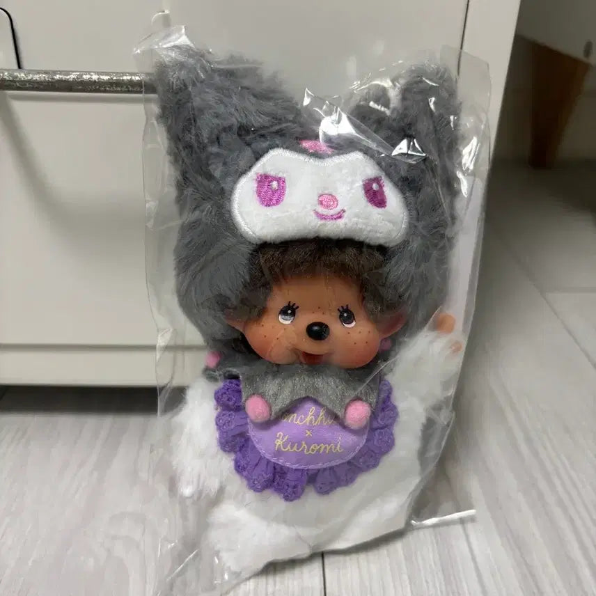 [BUNJANG] Monchhichi Sanrio Kuromi Doll / 몬치치 산리오 쿠로미 인형