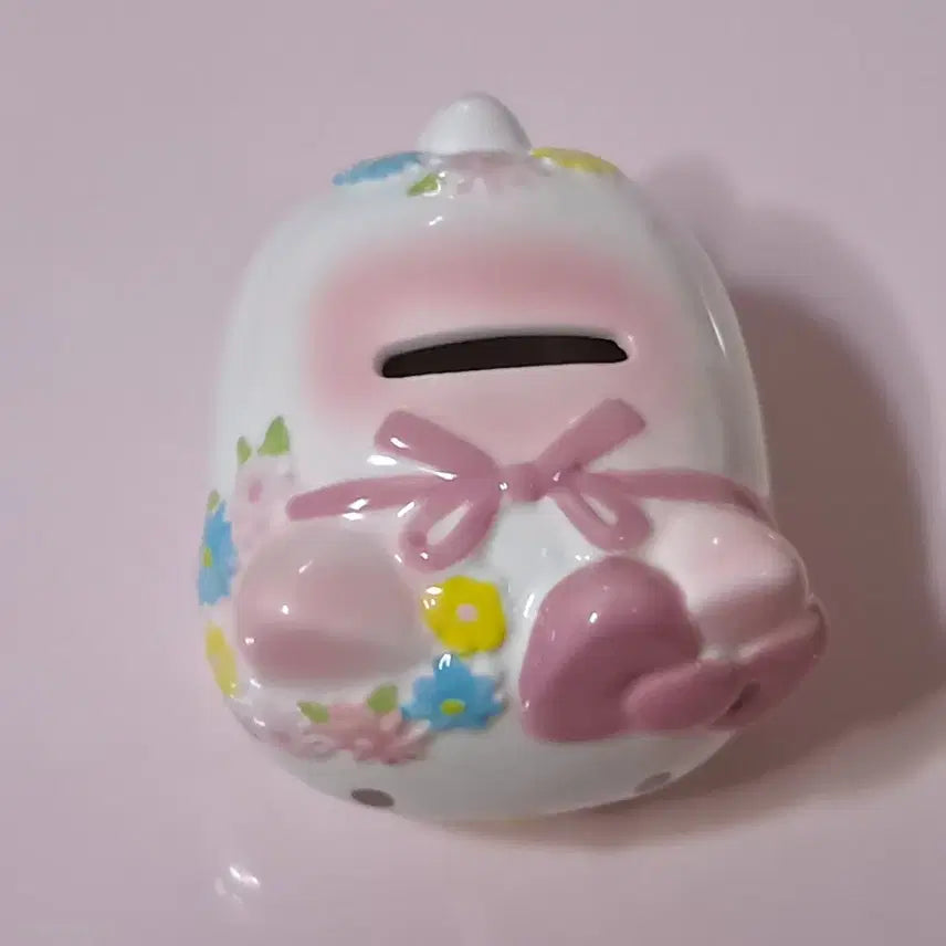 [BUNJANG] Sanrio Hello Kitty 2013 Ceramic Piggy Bank / 키티 2013년 [러블리] [산리오] [귀여운 캐릭터] [도자기] [돼지저금통] [키덜트] [인테리어소품]