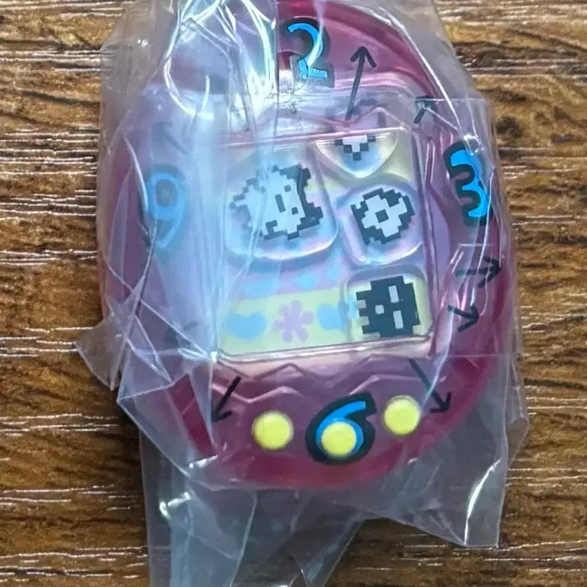 [BUNJANG] Tamagotchi Acrylic Shaker Keychain Charm / 다마고치 아크릴 쉐이커 키링 샤카샤카 참 가챠