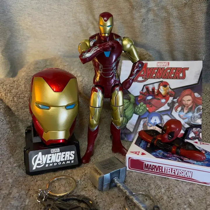 [BUNJANG] Iron Man Pocket Mini Figure + Head Stand + Marvel Goods Set / 아이언맨 포켓미니피규어+헤드스탠드+마블 굿즈