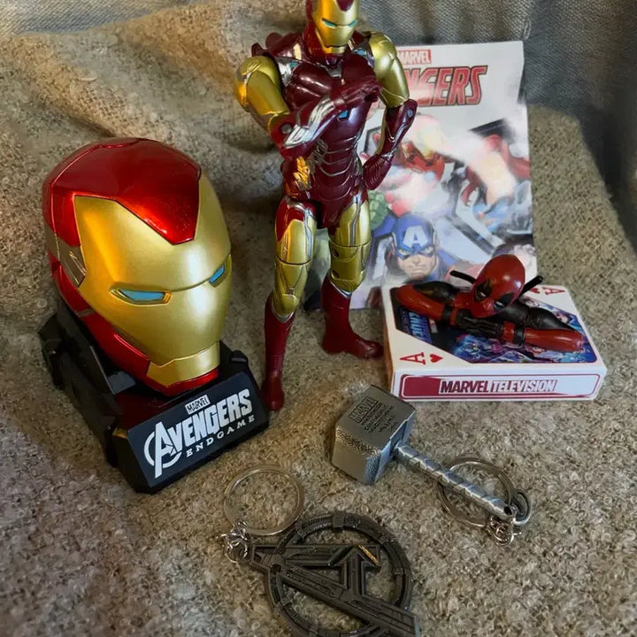 [BUNJANG] Iron Man Pocket Mini Figure + Head Stand + Marvel Goods Set / 아이언맨 포켓미니피규어+헤드스탠드+마블 굿즈