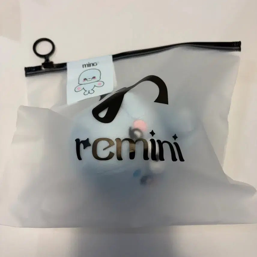[BUNJANG] RESCENE Minami Ming Plush Keychain (Sealed) / 미개봉 리센느 미나미 밍 인형 키링