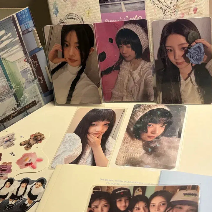 [BUNJANG] ILLIT Magnetic Album Photocard Set (6 Types) / 아일릿 마그네틱 앨범 포토카드 6종