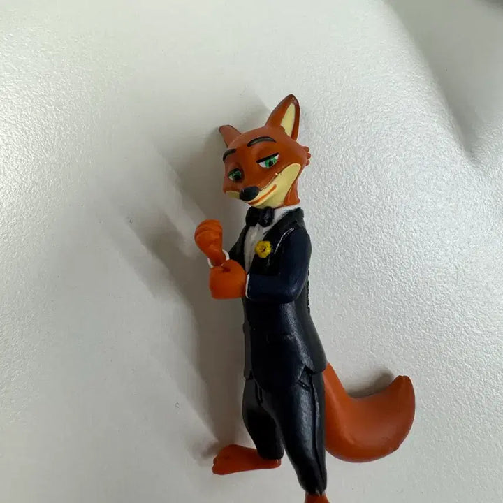 [BUNJANG] Zootopia Nick Wilde Figure (Sealed) / 미개봉) 주토피아 닉 피규어
