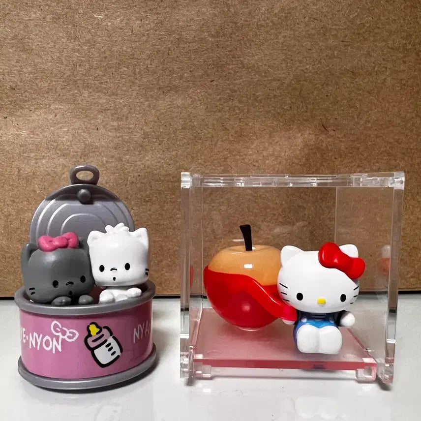 [BUNJANG] Hello Kitty Figure 2-Set / 헬로키티 피규어 2종 세트