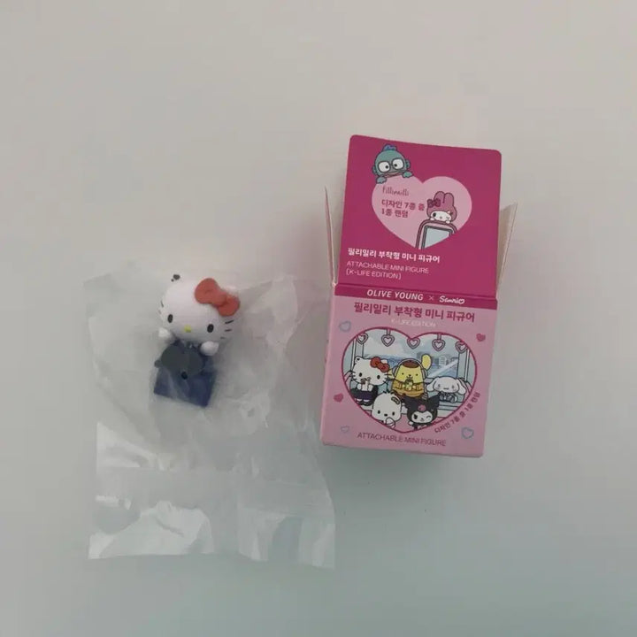 [BUNJANG] Sanrio Hello Kitty Sticker Mini Figure / 산리오 부착형 헬로키티 키티 히퍼 미니 피규어 올리브영 필리밀리