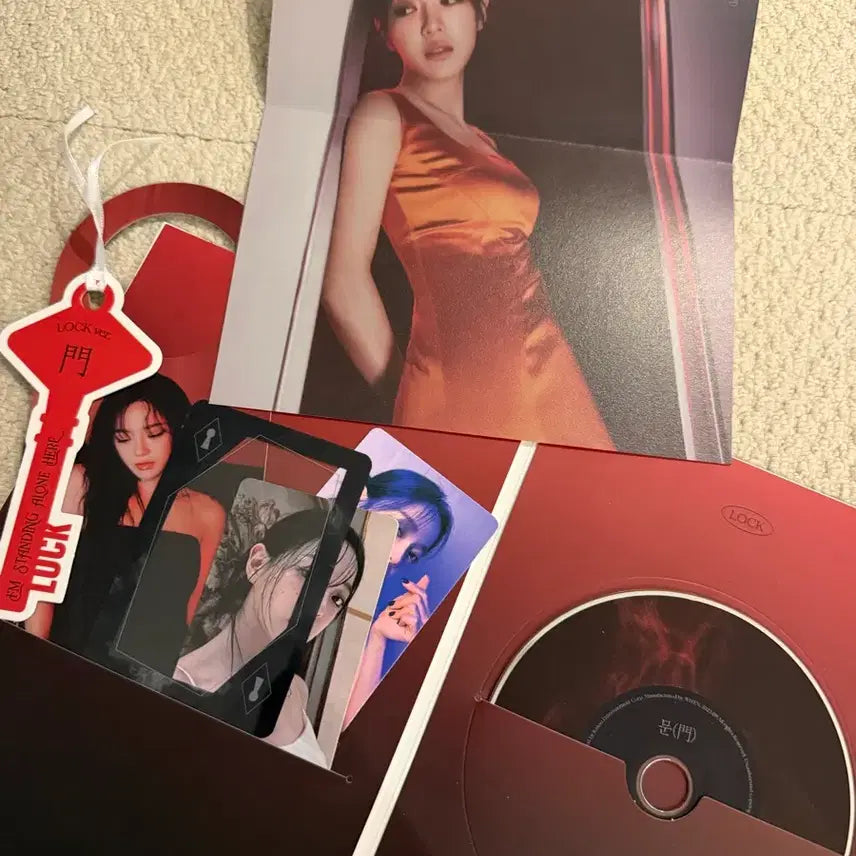 [BUNJANG] Kim Sejeong Autographed CD / 김세정싸인씨디