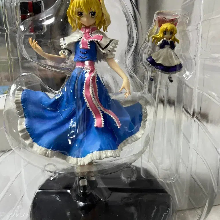 [BUNJANG] Griffon Enterprises Touhou Project Alice Margatroid 1/8 Scale Figure (Normal Ver.) / [피규어] 동방프로젝트 아리스 마가트로이드 -  통상ver. 1/8 스케일 (그리폰 엔터프라이즈 정품)