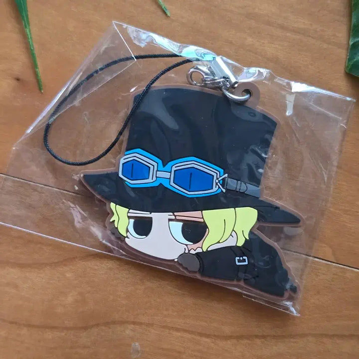[BUNJANG] One Piece Sabo Daruun Rubber Strap / 원피스 사보 러버스트랩 - Used