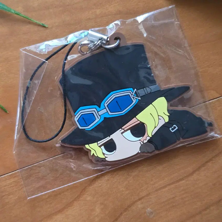 [BUNJANG] One Piece Sabo Daruun Rubber Strap / 원피스 사보 러버스트랩 - Used