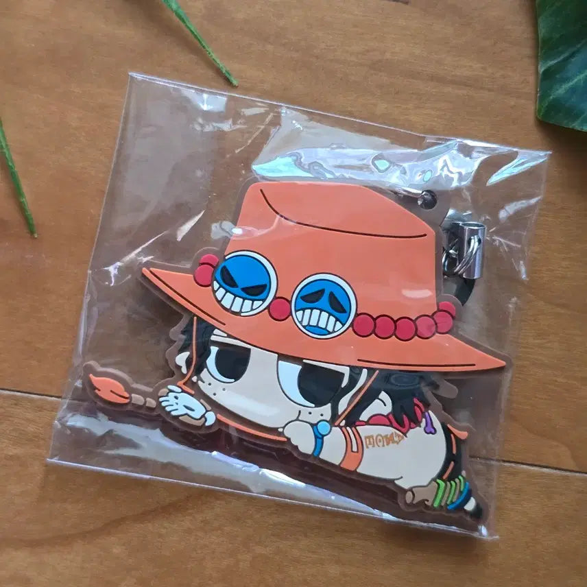 [BUNJANG] One Piece Ace Daru~un Rubber Strap / 원피스 에이스 러버 스트랩 - Used