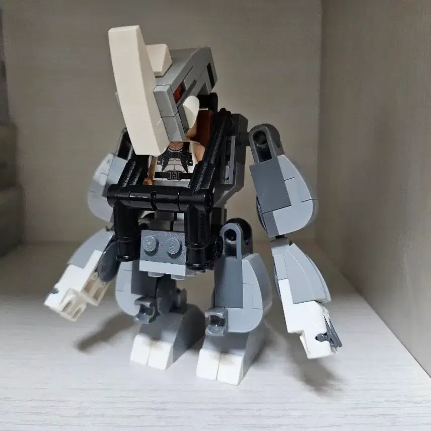 [BUNJANG] LEGO Marvel Rhino (76037) Building Set / 레고 마블 라이노(76037)