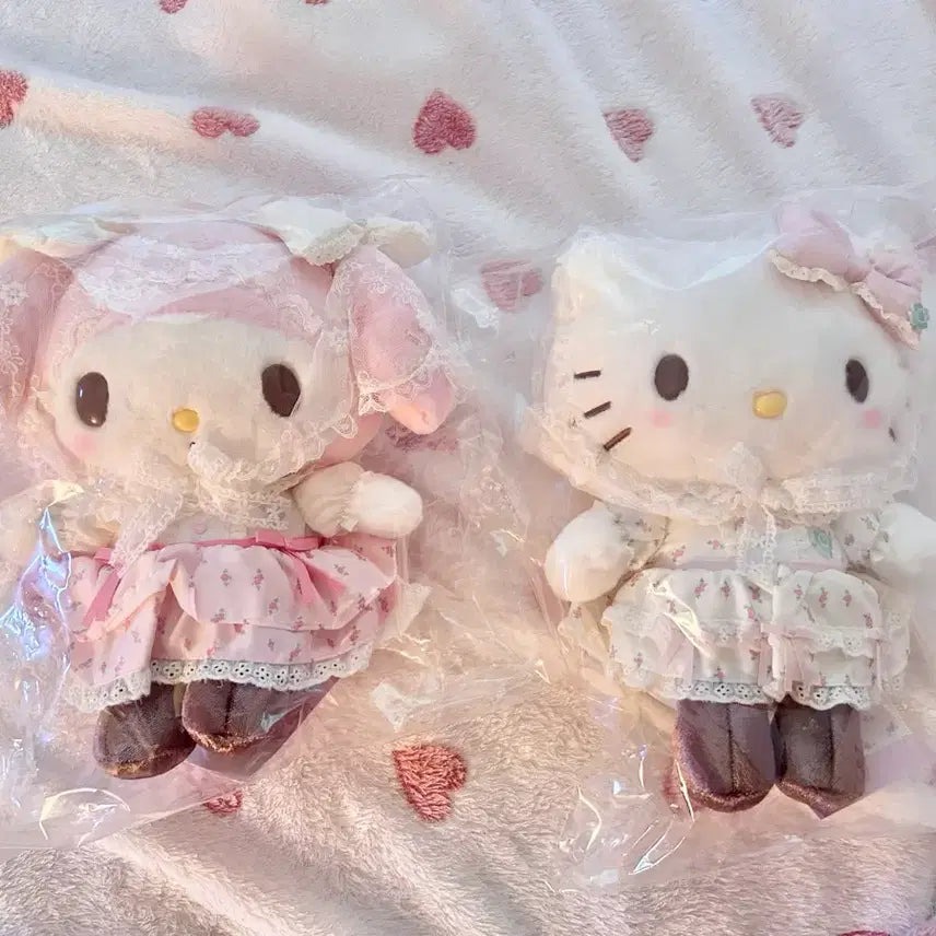 [BUNJANG] Sanrio Forest Lace My Melody Kitty Plush Bundle Set / 산리오 포레스트 레이스 마이멜로디 키티 누이 인형 일괄