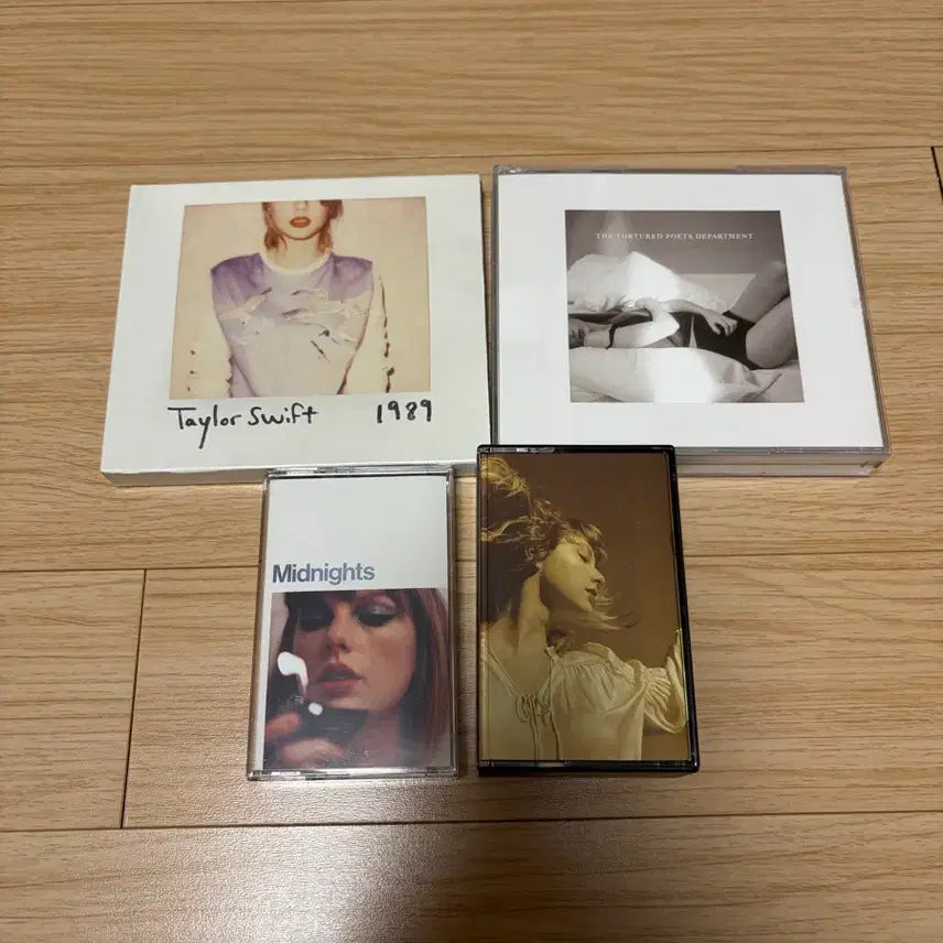 [BUNJANG] Taylor Swift 4-Item Bundle Set (Cassette Tapes) / 테일러스위프트 굿즈 4종 일괄세트, (앨범 카세트테이프 아리아나그란데 머라이어캐리