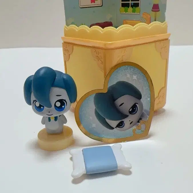 [BUNJANG] Chanaping Figure with Bed Set / 차나핑 피규어 팝니다.