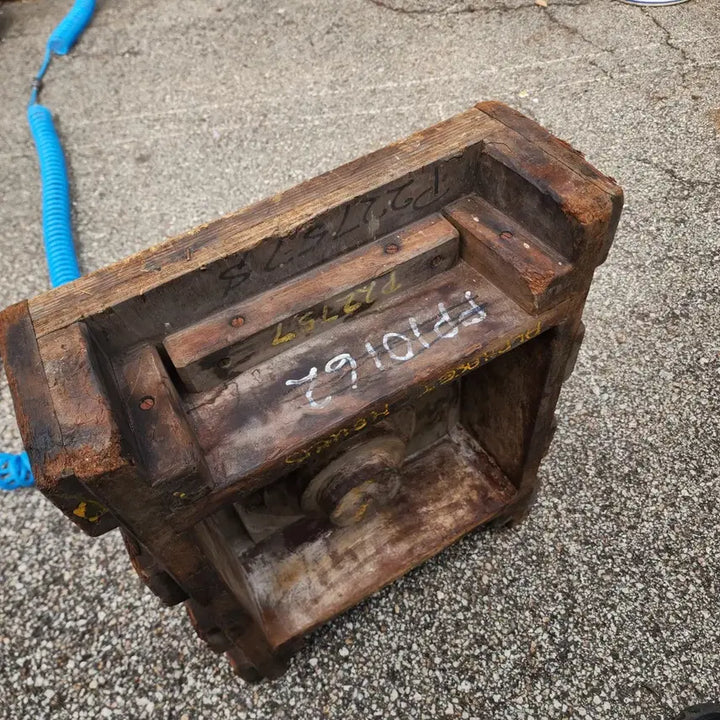 [BUNJANG] European Formwork (Mold) 59cm x 46.5cm x 17.5cm / 유럽에서온 틀(거푸집) 크기59cmX46.5cm 높이17.5cm