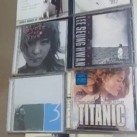 [BUNJANG] Rare Autographed Sealed CD Collection Bundle Set (Lee Soo Young, Yeo Hoon Min, Kim Bum Soo, Koyote, Cho Yong Pil, Titanic OST, Lee Seung Hwan) / 희귀 친필사인 CD / 미개봉 / 소장용 명반 CD 컬렉션 일괄 판매]