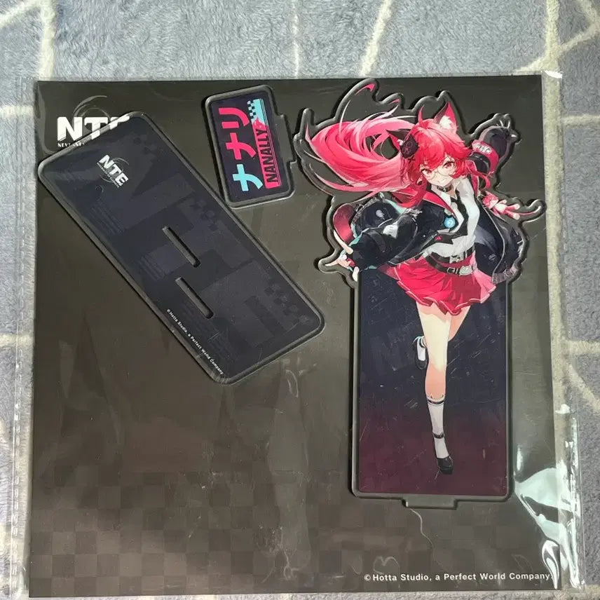 [BUNJANG] Leehwan/NTE Nanari Sealed Acrylic Stand / [이환/NTE] 나나리 미개봉 아크릴 스탠드