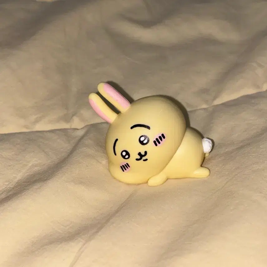 [BUNJANG] Chiikawa Usagi Figure Gacha / 치이카와 먼작귀 우사기 피규어 가챠