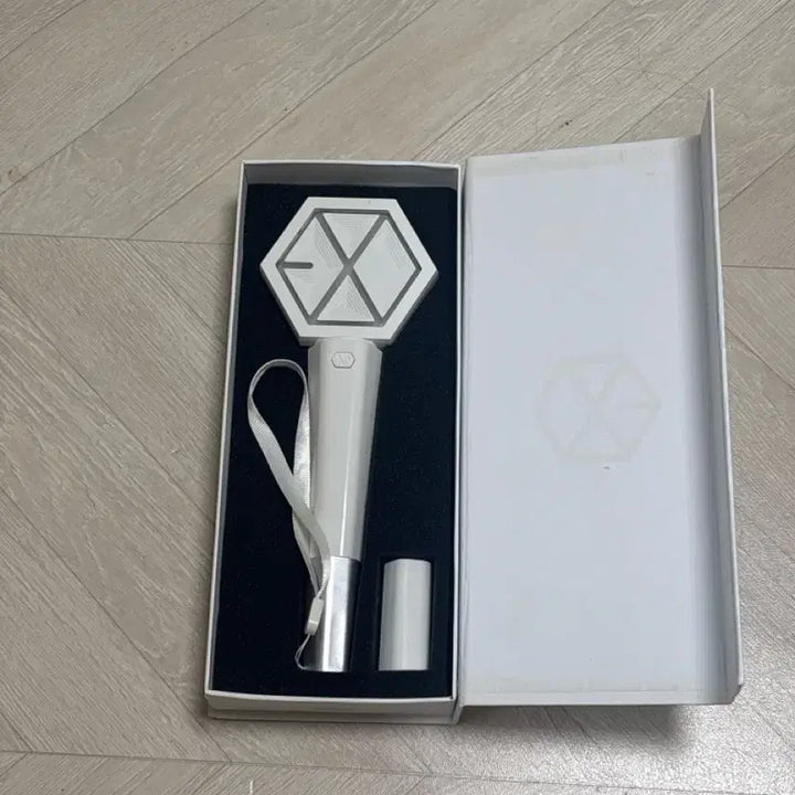 [BUNJANG] EXO Official Light Stick / EXO 응원봉