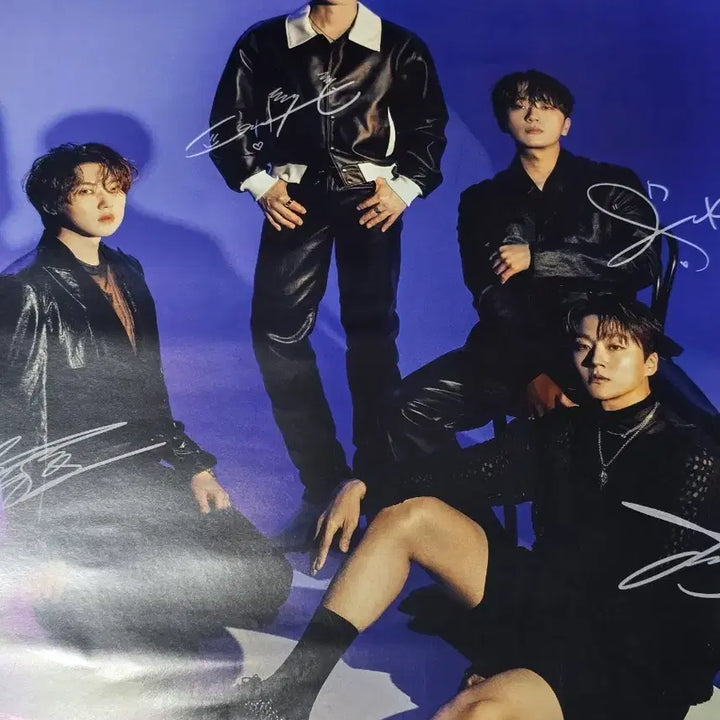 [BUNJANG] Forestella Poster Bundle Set / 포레스텔라 굿즈 포스터 일괄