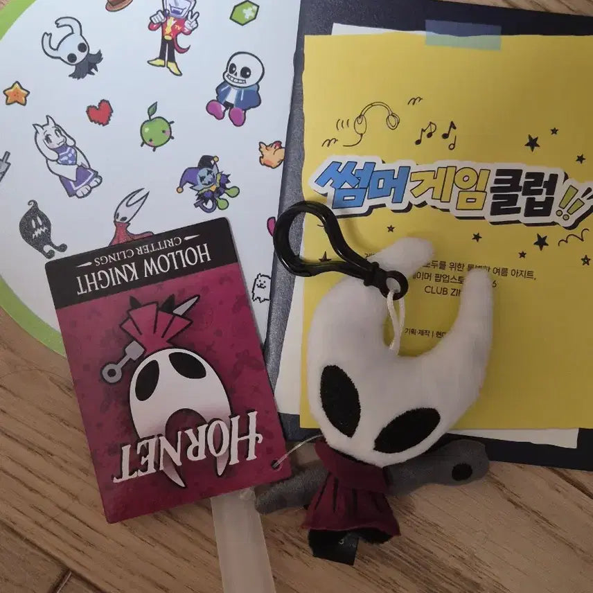[BUNJANG] Fangamer Hollow Knight Hornet Plush Keychain / 팬게이머 팝업 실크송 호넷 인형 키링 판매합니다