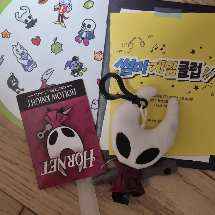[BUNJANG] Fangamer Hollow Knight Hornet Plush Keychain / 팬게이머 팝업 실크송 호넷 인형 키링 판매합니다