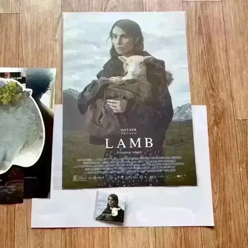 [BUNJANG] LAMB Artist Badge Poster Package A24 / 영화 램 아티스트 뱃지 포스터 패키지 아다 전단지 딴짓 A24 LAMB