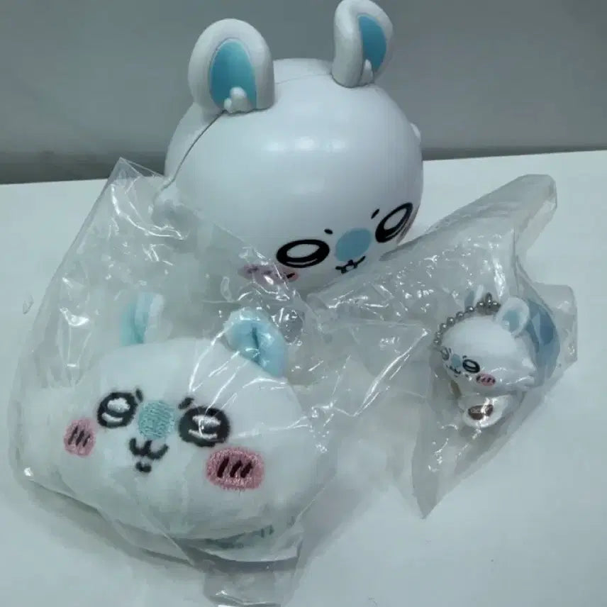 [BUNJANG] Chiikawa Momonga Bundle Food &amp; Drink Acrylic Stand / 치이카와 모몽가 일괄 카푸카라 오카오 타베모노