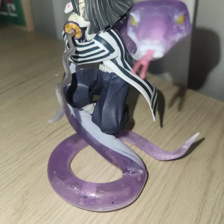 [BUNJANG] Iguro Obanai Figure / 이구로 오버나이 피규어 팔아요