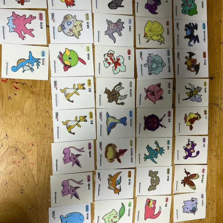 [BUNJANG] Character Sticker / 띠부씰 팝니다