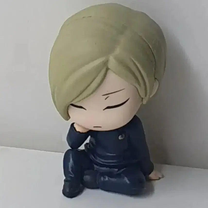 [BUNJANG] Jujutsu Kaisen Nanami Shoulder-Bump Gacha Figure / 주술회전 나나미 어깨쿵 가챠