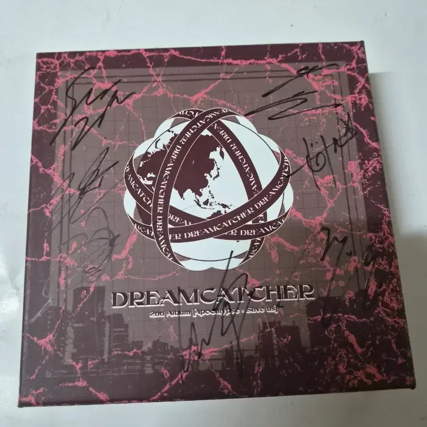 [BUNJANG] Dreamcatcher Apocalypse: Save Us 2nd Album Signed CD / (NOT FOR SALE)드림캐쳐 2집 Apocalypse: Save Us 전원싸인 cd 올려봅니다 민트급입니다