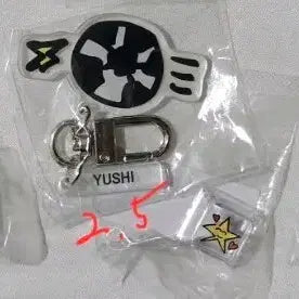 [BUNJANG] NCT 10th Anniversary Exhibition Yushi Bundle Set / 엔시티 10주년 전시회 유우시 일괄