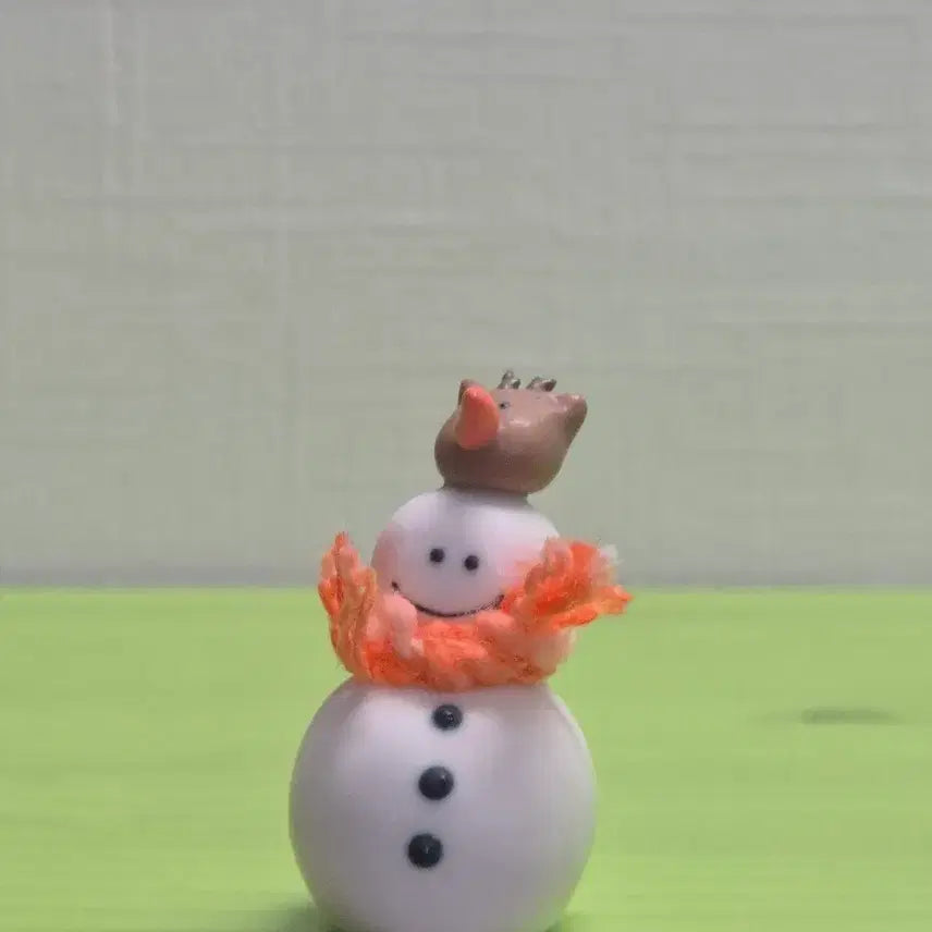 [BUNJANG] May Bell Snowman Ceramic Figurine / 오월의 방울 눈사람 도자기 피규어 인형