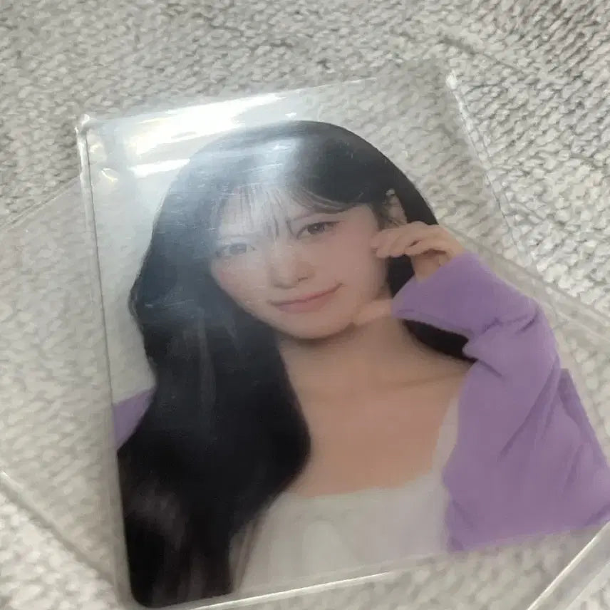 [BUNJANG] CU x Riche:ne Liv Photocard (Unsealed) / (택포,개봉)cu 리센느 포토카드 리브