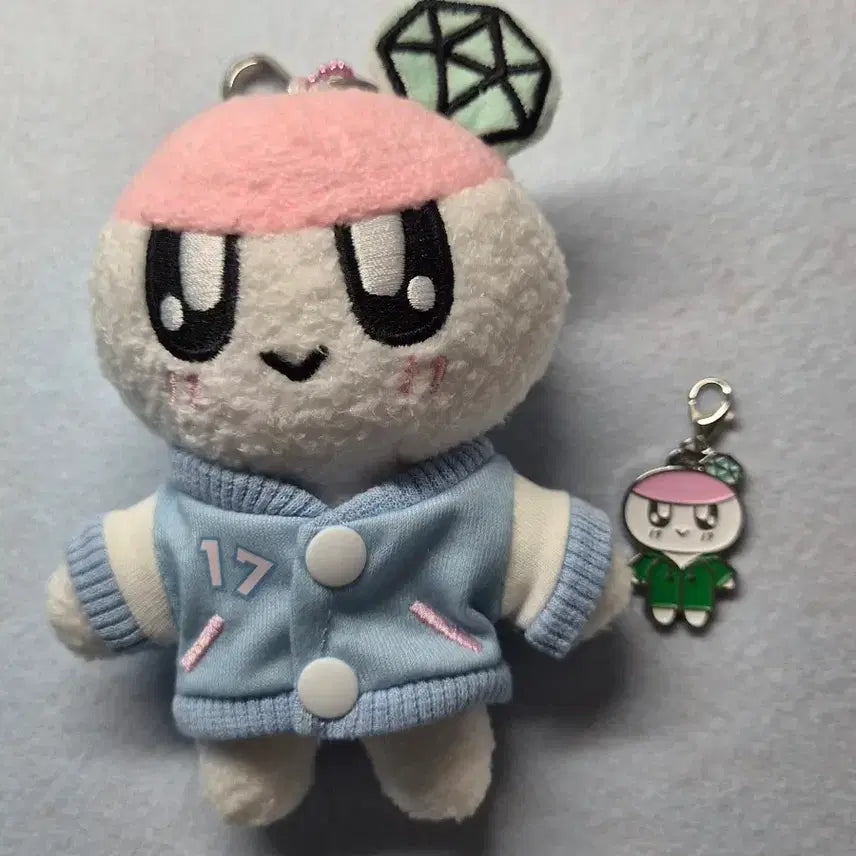 [BUNJANG] SEVENTEEN Membersip BONG BONG Doll / 세븐틴 멤버쉽 굿즈 봉봉이 인형 팝니다