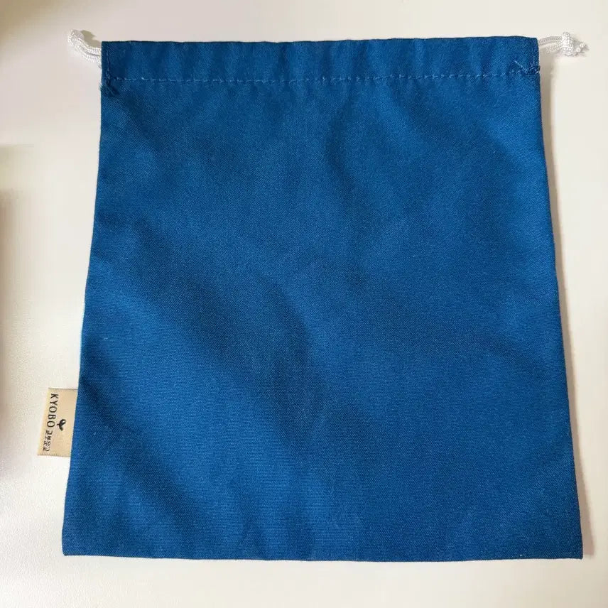 [BUNJANG] Kyobo Bookstore Room Room Pouch / 교보문고 룸룸 파우치