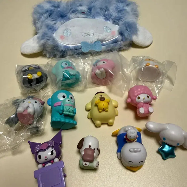 [BUNJANG] Sanrio Characters Figurines Bundle Set / 산리오 피규어 배드마츠마루 한교동 마이멜로디 폼폼푸린 시나모롤 쿠로미 히퍼
