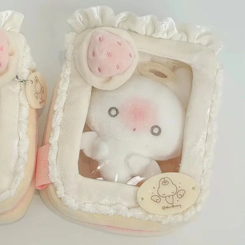 [BUNJANG] Notbunny Strawberry Cake Square Pouch / 딸기 케이크 누이 인형 파우치 낫버니 Notbunny 정품 사각 파우치