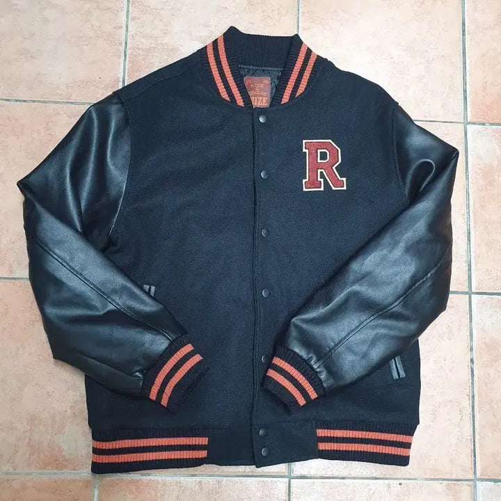 [BUNJANG] RIIZE Debut 1st Anniversary Official Varsity Jacket (Item Only / Mint Condition) / 라이즈(RIIZE) 데뷔 1주년 공식 바시티 자켓 (단품 / 상태 상)