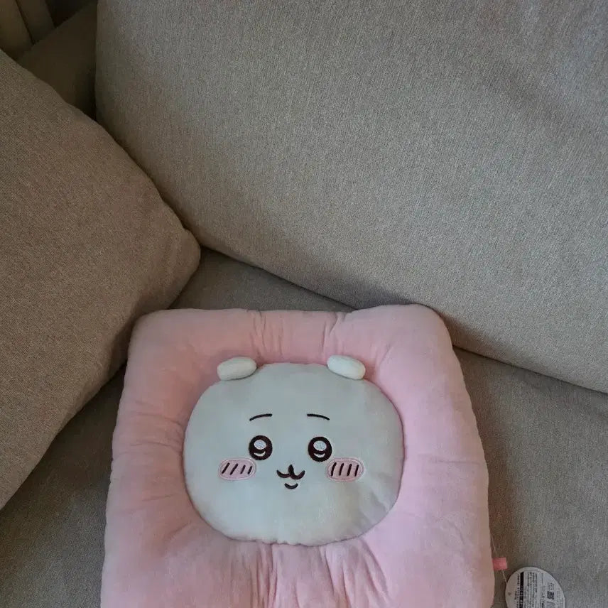 [BUNJANG] Chiikawa Face Plush Cushion New / 새상품)치이카와 얼굴 인형 방석