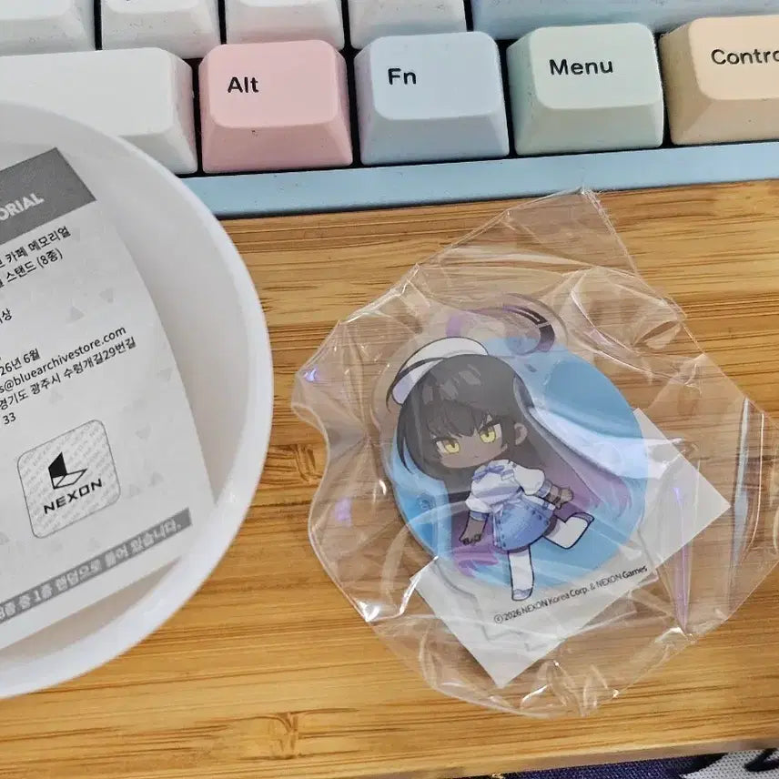 [BUNJANG] Blue Archive Karin Memorial Mini Acrylic Stand / 블루 아카이브 카페 메모리얼 카린 미니 아크릴 스탠드