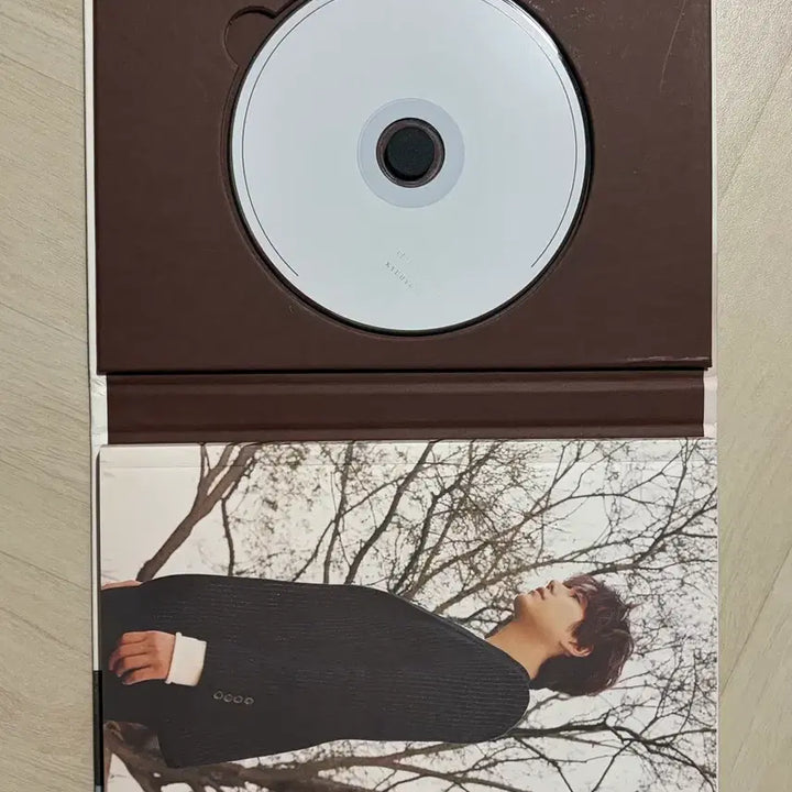 [BUNJANG] Super Junior Kyuhyun Signed Album / 슈퍼주니어 규현 싸인 앨범