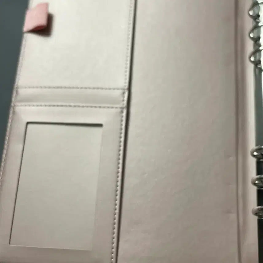 [BUNJANG] Yourning Rose Gold Photocard Binder with Inserts / 유어유닝 포카 바인더 로즈골드색 속지 포함