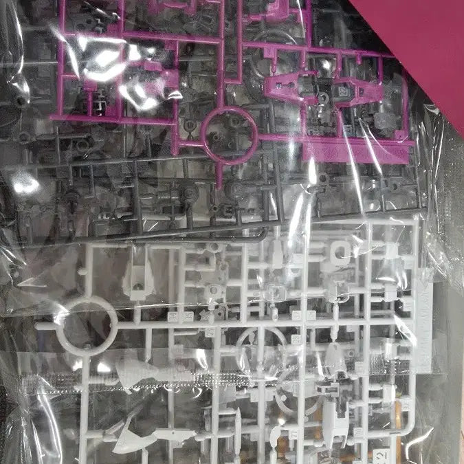 [BUNJANG] Bandai RG Destiny Impulse Gundam Model Kit / RG 건담 데스티니 임펄스 건담