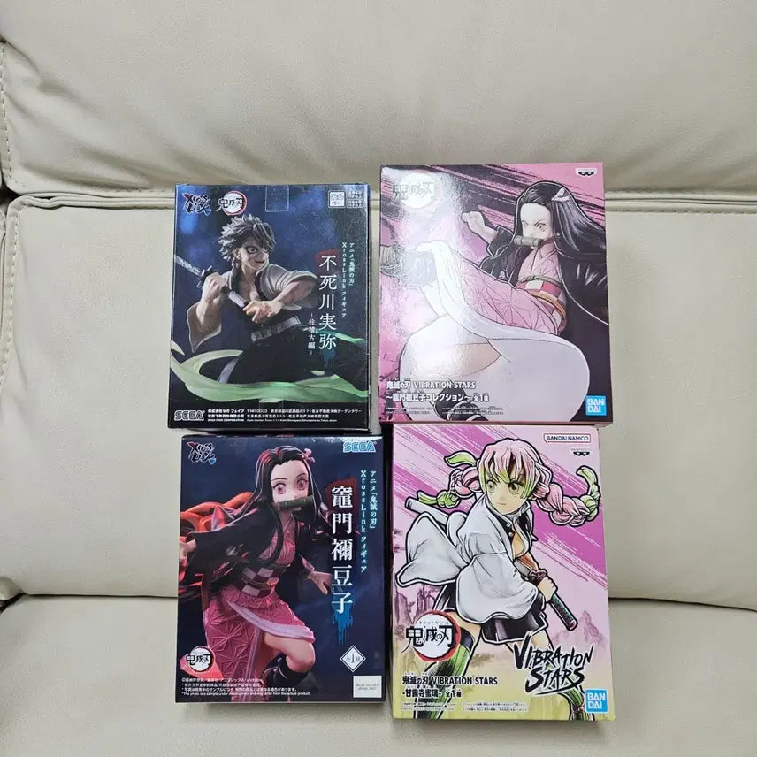 [BUNJANG] Demon Slayer: Kimetsu no Yaiba 4 Types Figure Bundle Set / 귀멸의 칼날 피규어 4종 일괄